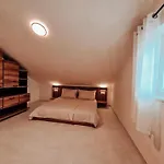 Apartment Stone House *