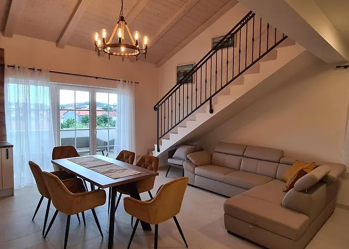 Stone House Apartamento Jezera