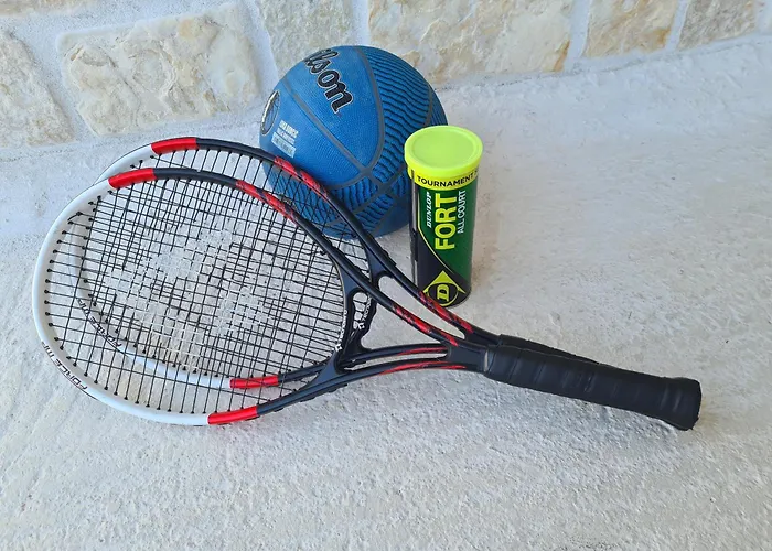 Stone House イェゼラ