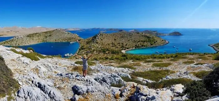 Stone House * イェゼラ